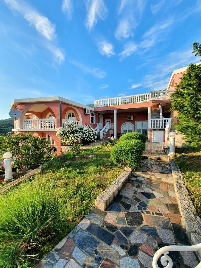 Villa Lilly Cesarica Exterior photo