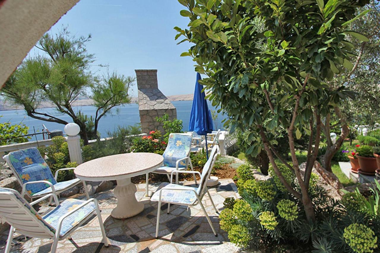 Villa Lilly Cesarica Exterior photo