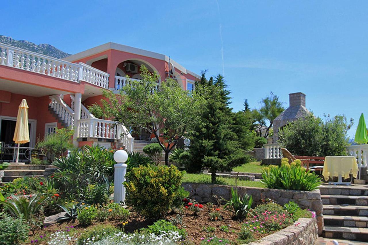 Villa Lilly Cesarica Exterior photo