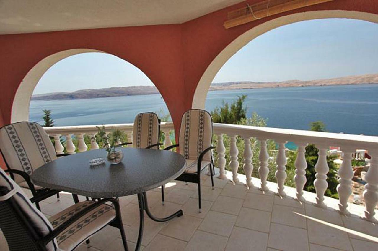 Villa Lilly Cesarica Exterior photo